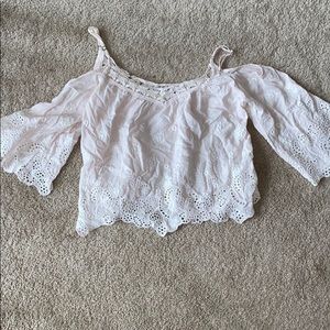 OFF THE SHOULDER LACE SHIRT